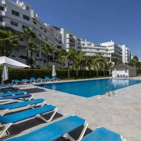 Entire Beachside With 24-hour Security Marbella